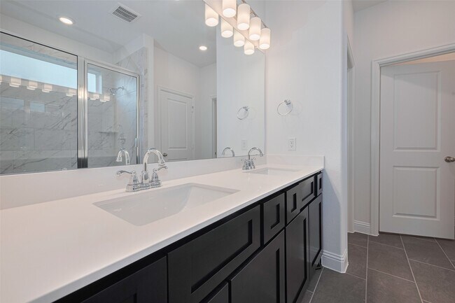 Building Photo - 4206 Colony Ln