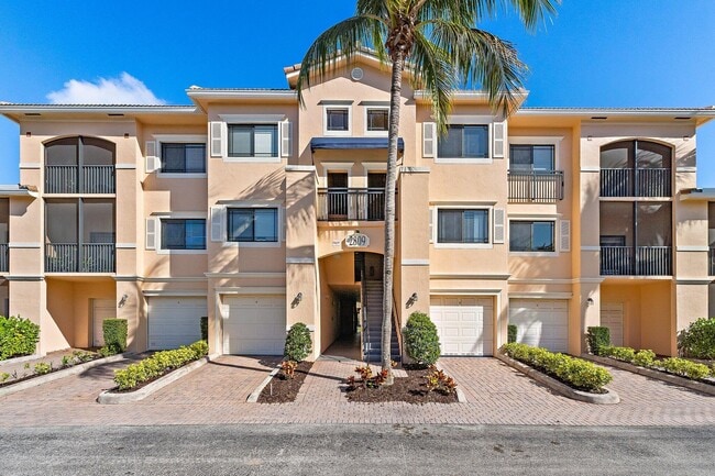 Building Photo - 2809 Amalei Dr