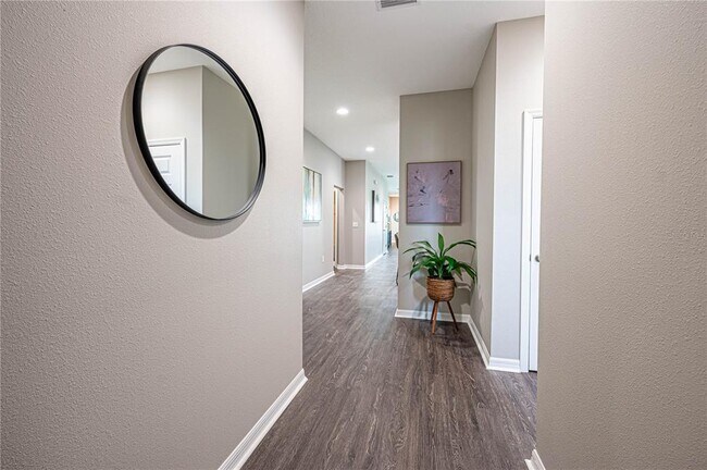 Building Photo - 3406 Cup Dr