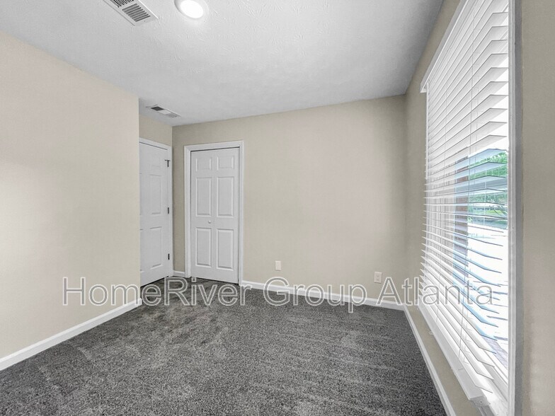 Building Photo - 4183 Elder Ln