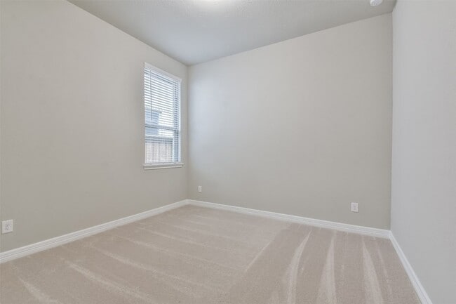 Building Photo - 27124 Regal Scott Dr