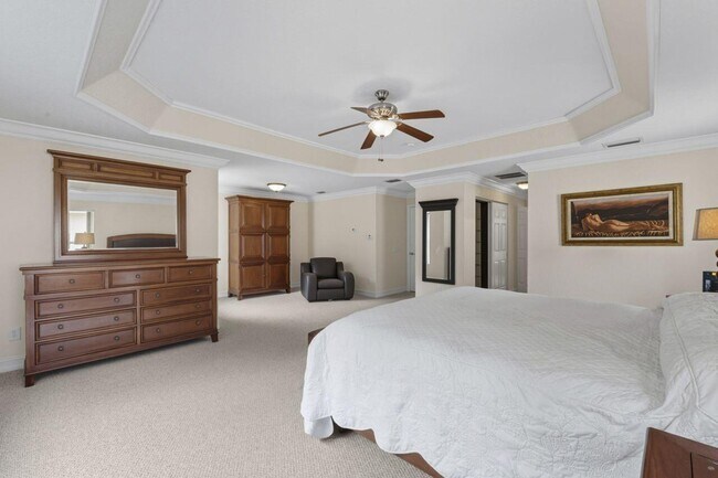 Building Photo - 8492 Breezy Oak Way