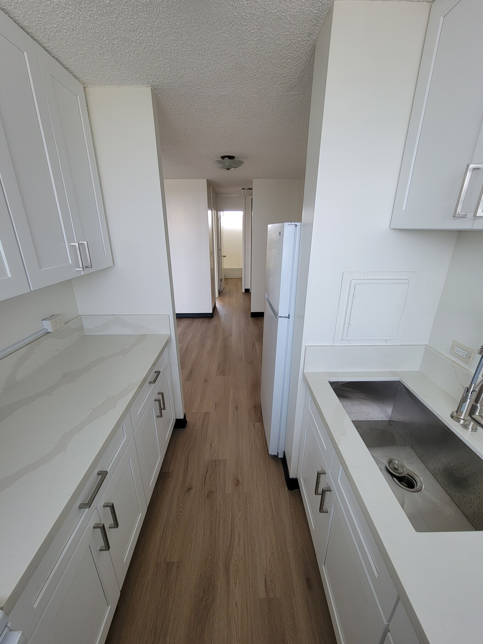 Building Photo - 3175 Waialae Ave