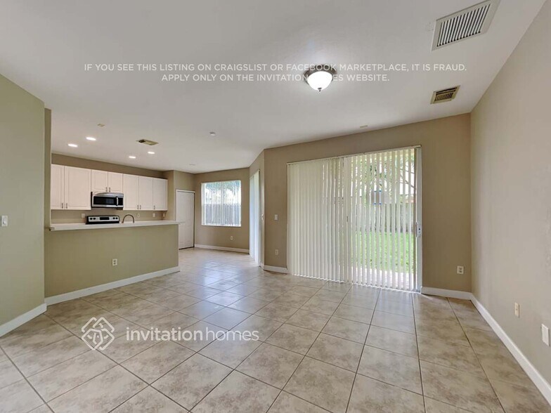 Building Photo - 15392 SW 117th Ln