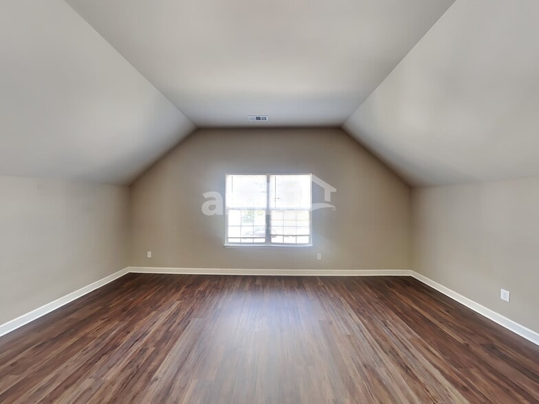 Building Photo - 149 Took Dr