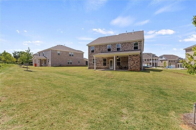 Building Photo - 213 Chiswick Lp