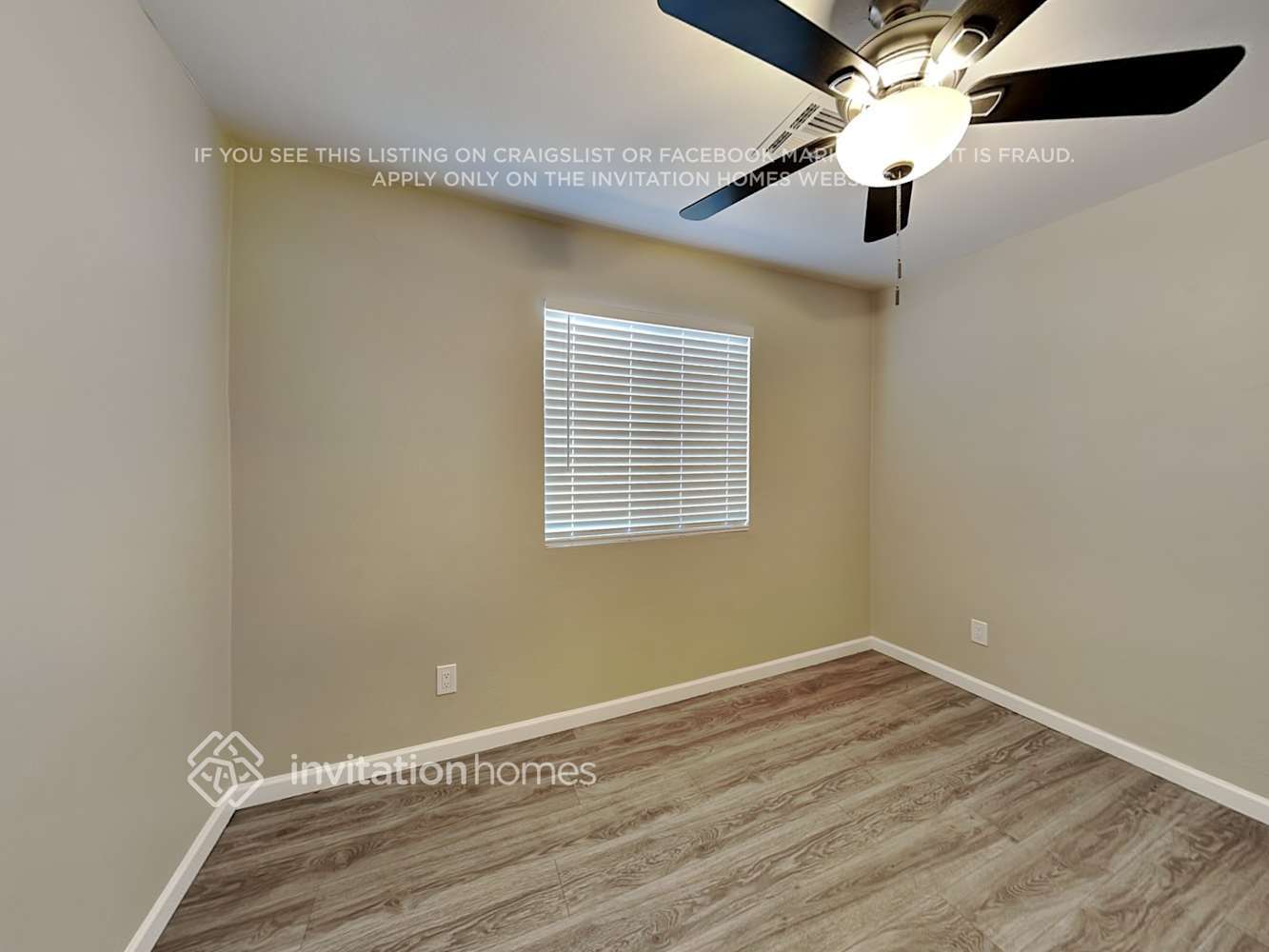 Building Photo - 12807 N 38th Ave