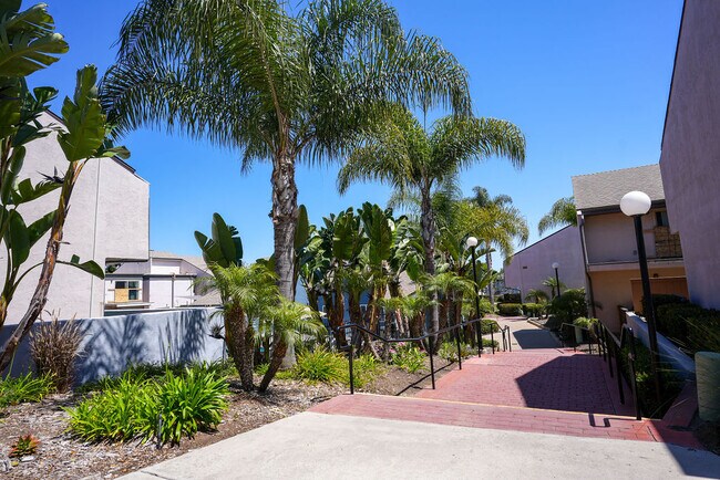 Building Photo - 4152 Mt Alifan Dr