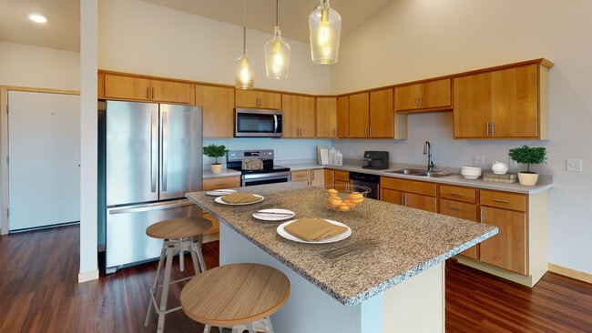 Building Photo - 1902 Tyrol Ter