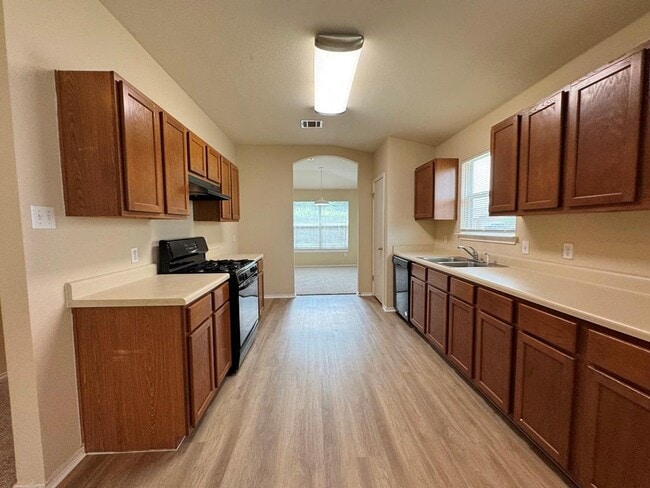Building Photo - 209 Katy B Ln
