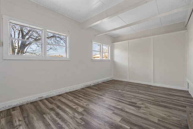 Building Photo - 1402 Chico Ct