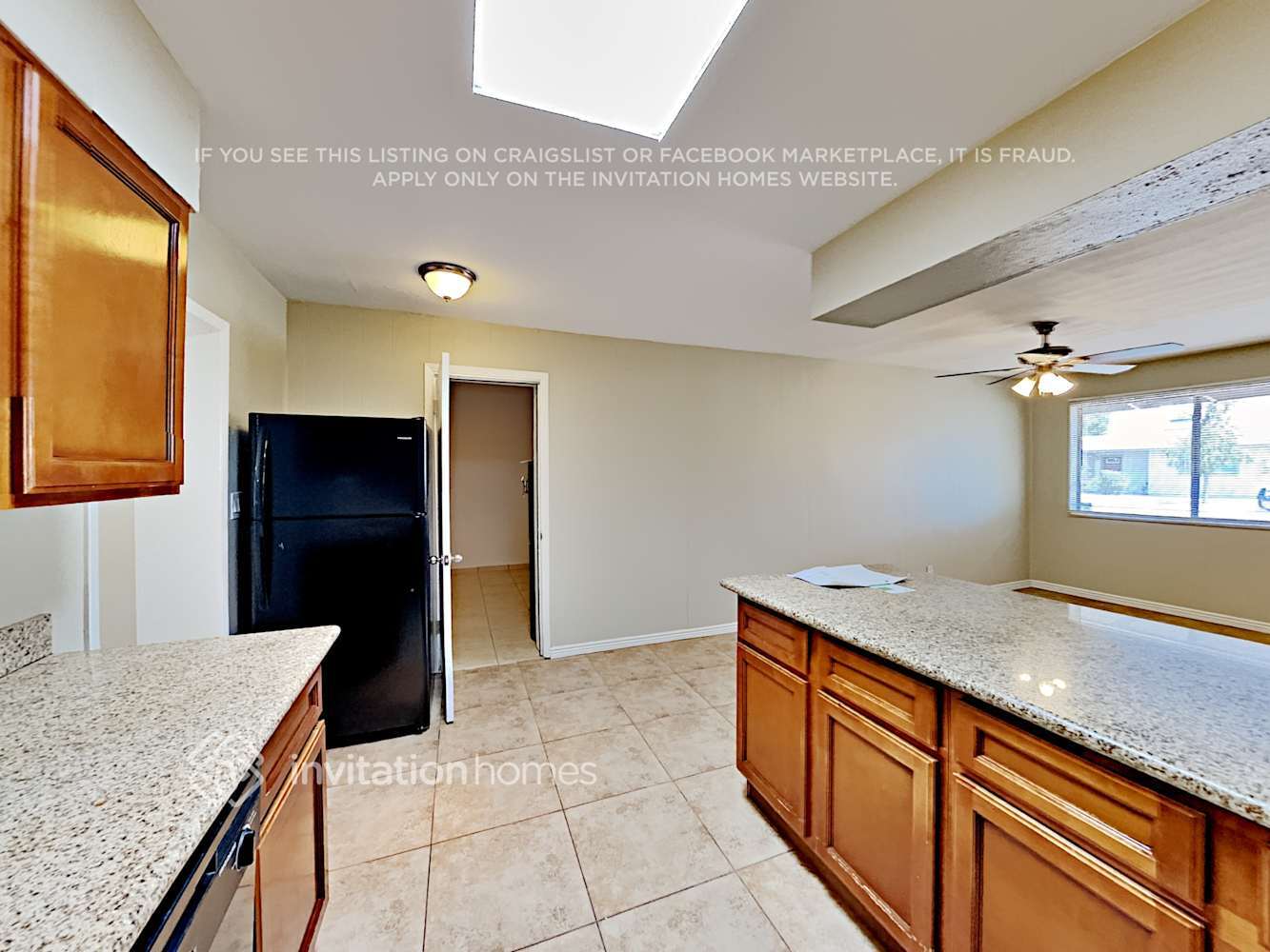 Building Photo - 2226 W Sierra St