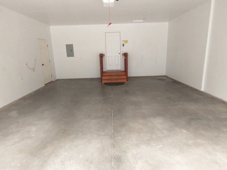 2 Car Finished Garage - 119 Sanders Ave