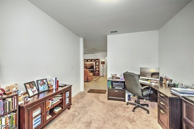 Building Photo - 3200 Birch Tree Ln