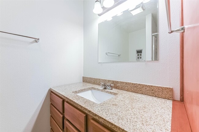 Building Photo - 12002 Palmcroft St