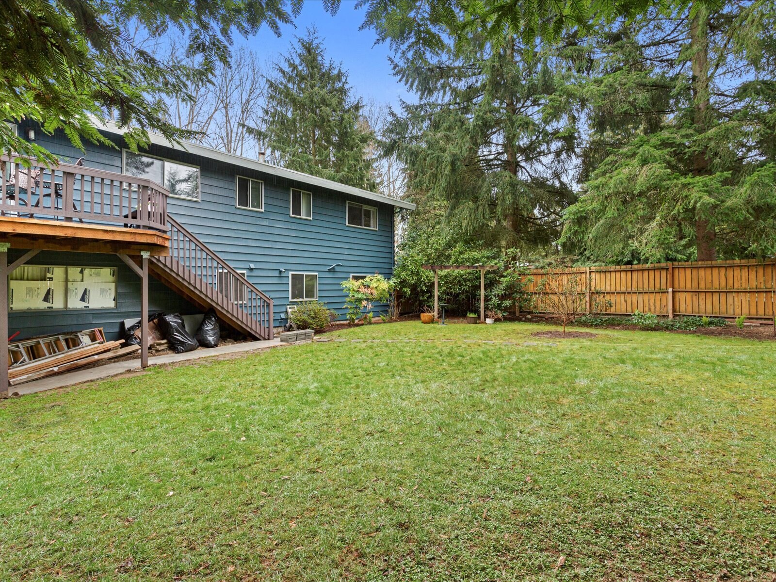 Building Photo - 16445 Ambaum Blvd S