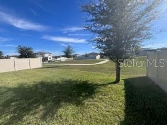 Building Photo - Haines City Home