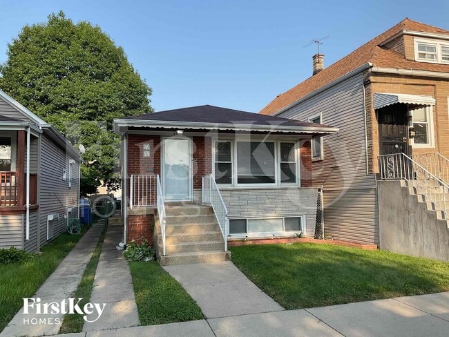 Building Photo - 8725 S Luella Ave