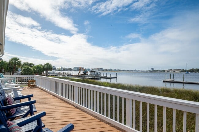 Building Photo - TIME TO SECURE YOUR BOATER'S PARADISE FOR THE FALL OF '25-SPRING OF '26