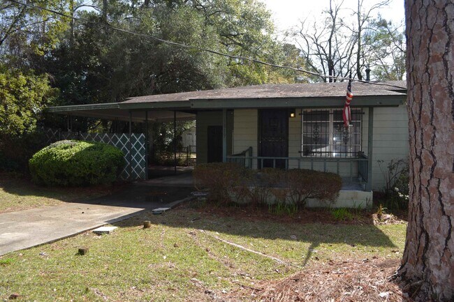 Primary Photo - 1819 Mayhew St