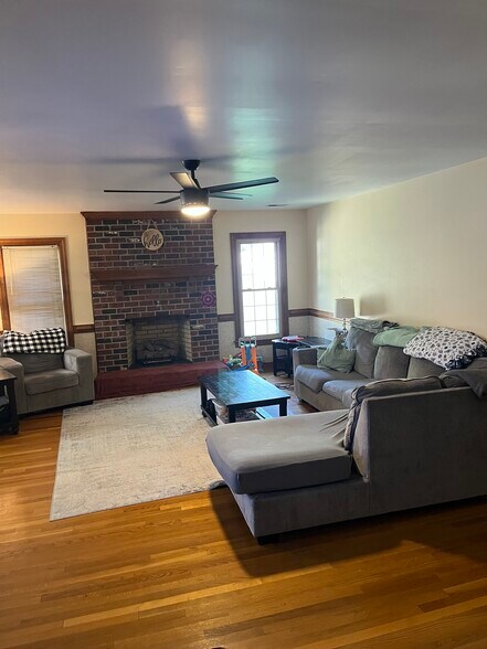 Building Photo - 7067 Wahoo Ct