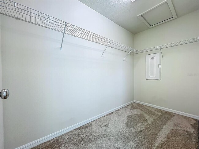 Building Photo - 3004 Alessa Loop