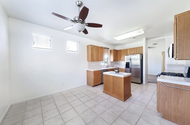 Building Photo - 9802 Bourbon Rose Ct