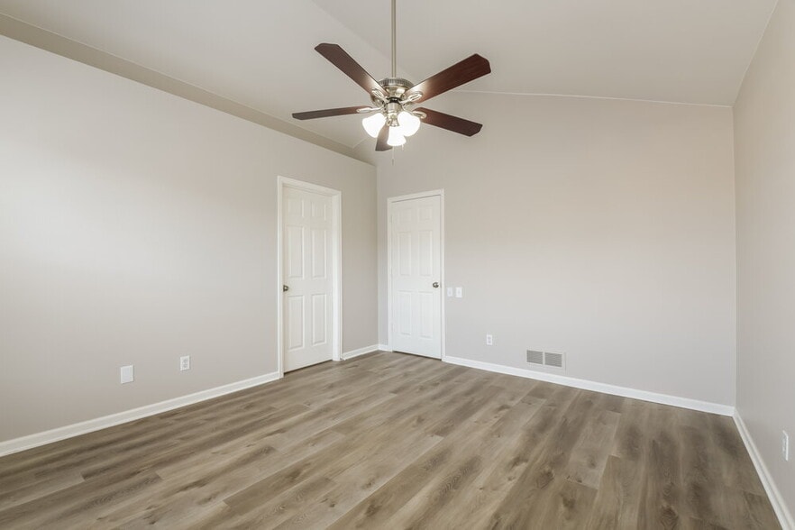 Building Photo - 2757 S Cathay Ct