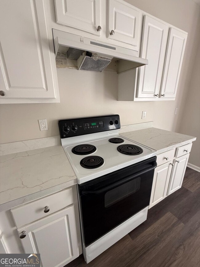 Building Photo - 8106 Wynfield Dr