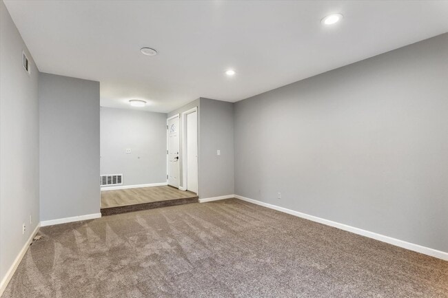 Building Photo - San Jose 4 Bedroom with Solar Power & Central A/C