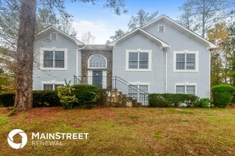 Building Photo - 4300 Riverlake Way