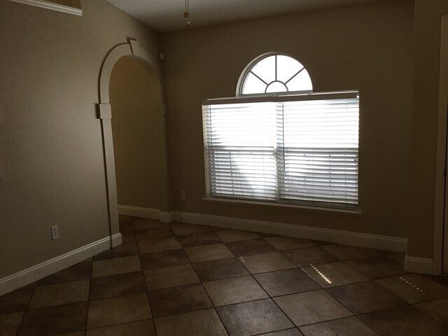 Building Photo - 10122 Richardson Ct