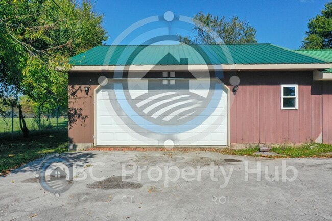 Building Photo - 118 Carter Ln