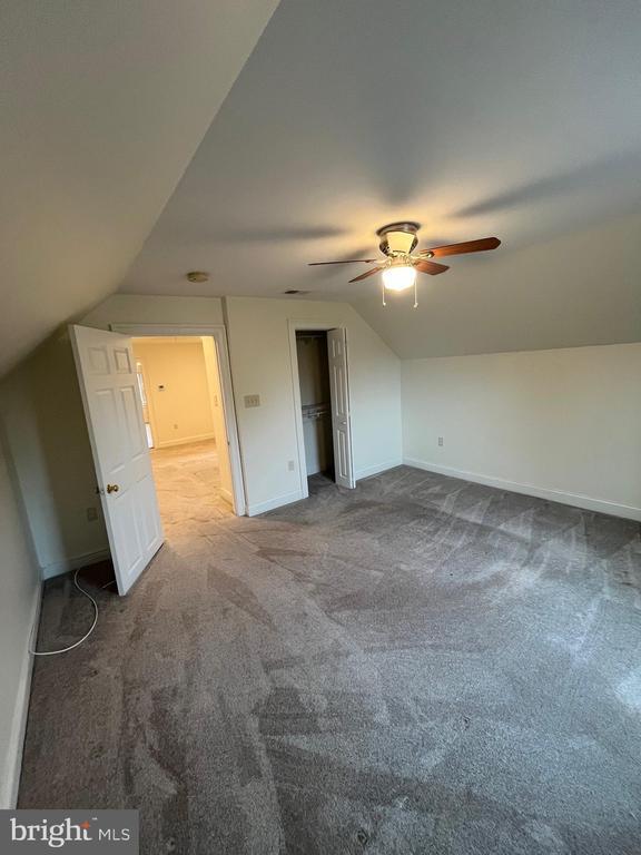 Building Photo - 112 E Howell Ave