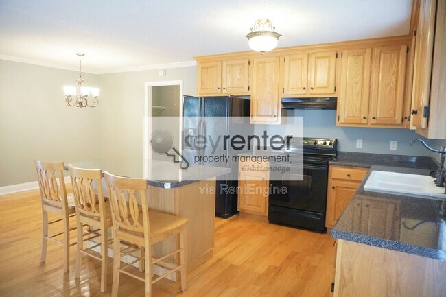 Building Photo - 510 Cloudview Ln