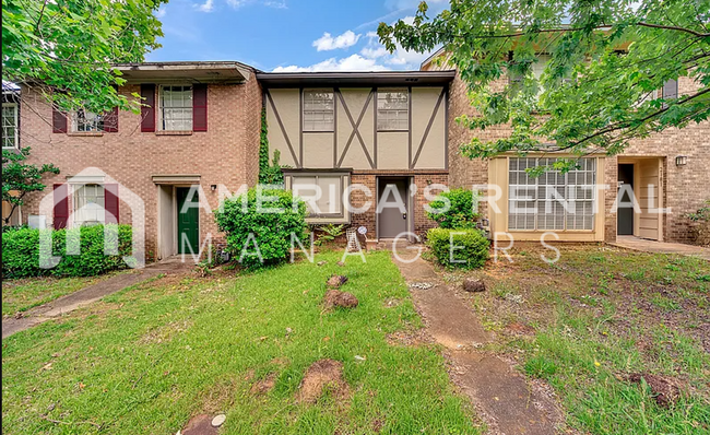 Primary Photo - Home for Rent in Montgomery!