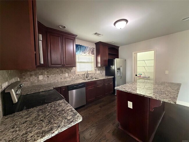 Building Photo - 57 Calcite Ln
