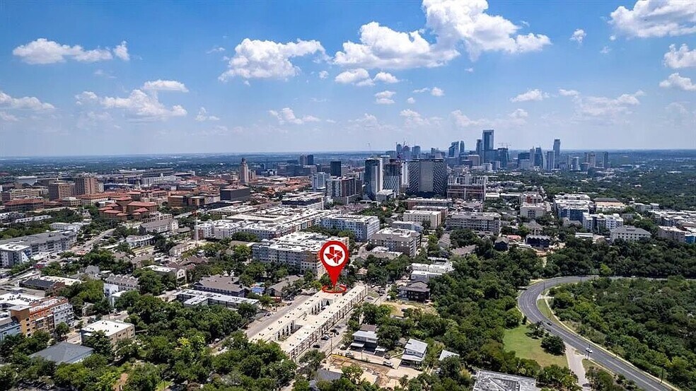 Building Photo - 2802 Salado St