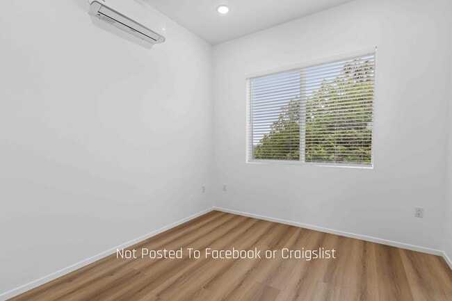 Building Photo - 2850 Nye St