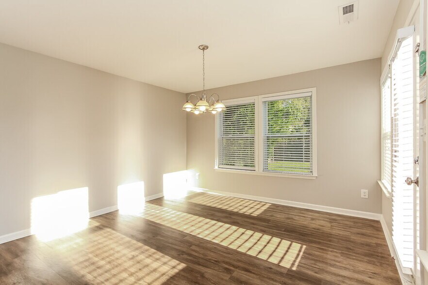 Building Photo - 11028 Belmont Run Ln