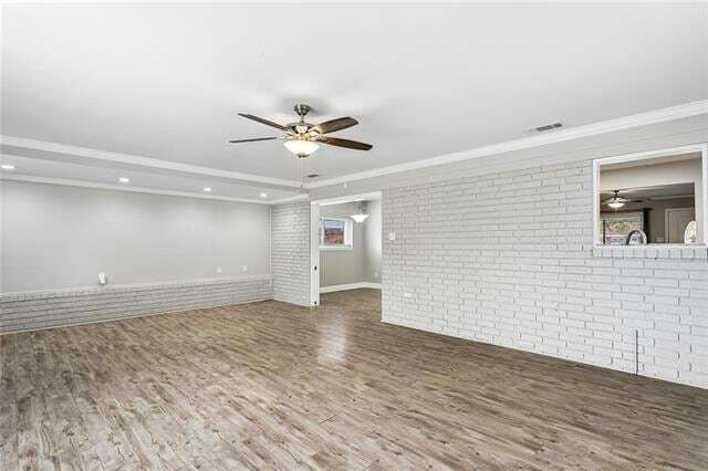 Building Photo - 1517 Ridgecrest Dr