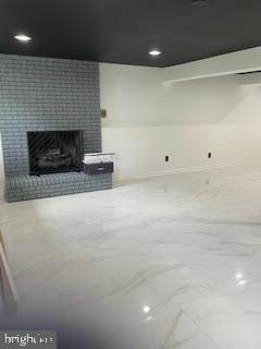 Building Photo - 7647 Summerhill Ct