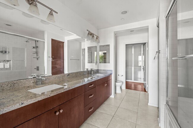 Building Photo - 2 Bedroom + 2 Bathroom Condo | Port 121 in Seabridge | Oxnard | Unfurnished