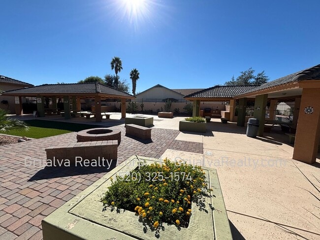 Building Photo - Beautiful 3 bedroom, 2 Bath Home in Reddin...