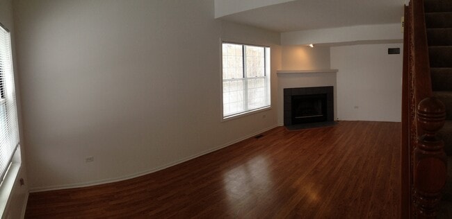 Building Photo - 3527 Frontenac Ct