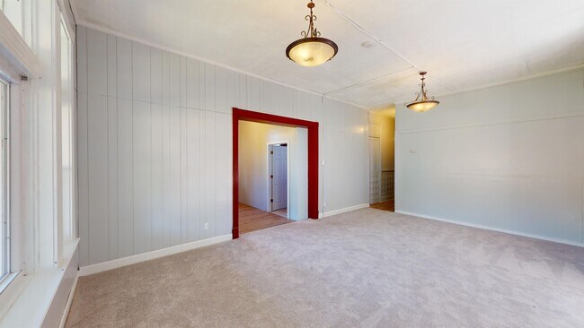 Building Photo - 2630 Stanton Ave