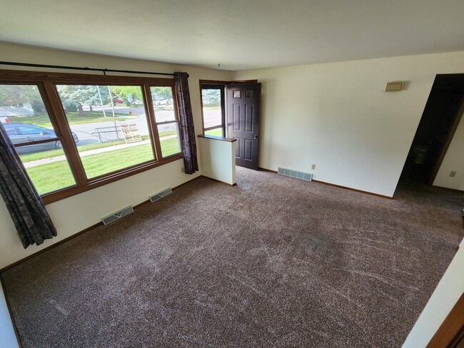 Building Photo - 3603 Geele Ave