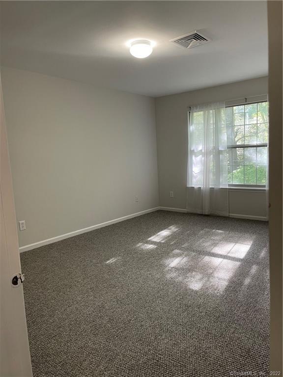 Building Photo - 16 Hawley Glen