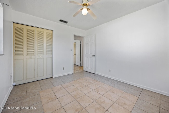 Building Photo - 1411 Prospect St