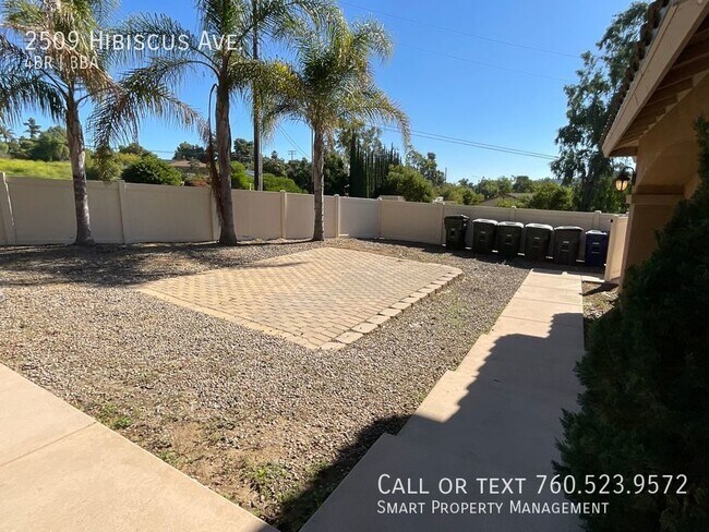 Building Photo - Best Deal in Vista!